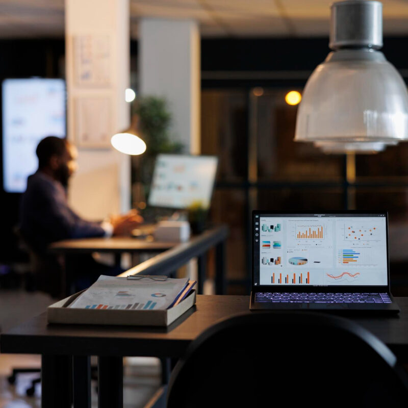 how Google Ads and social media marketing help small businesses